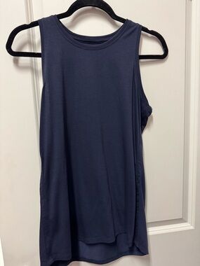 Athleta Breezy Navy Sleeveless Tank Top